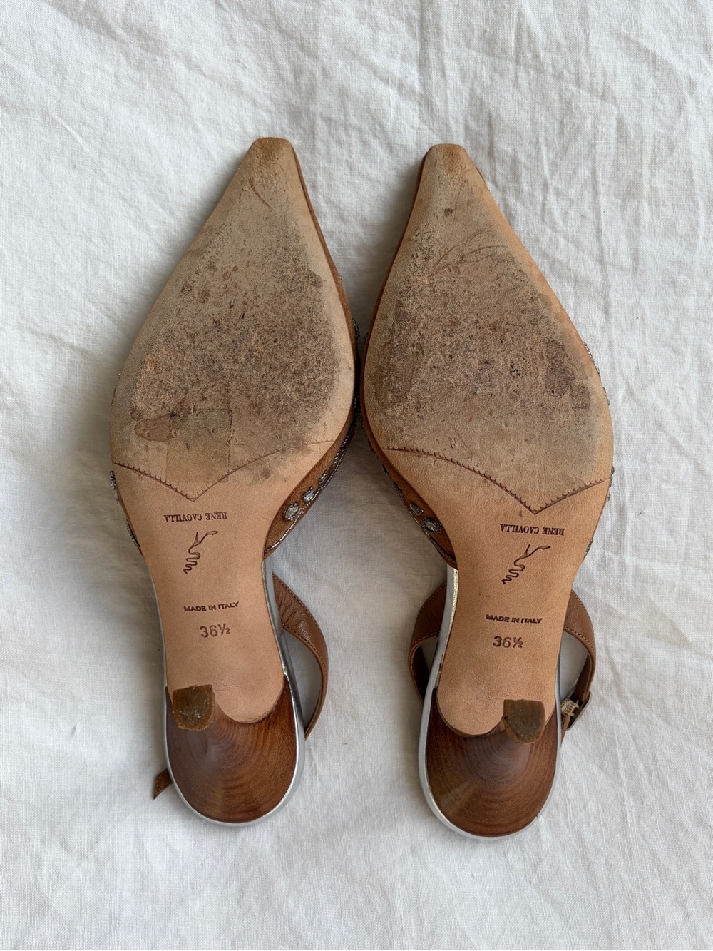 Vintage Rene Caovilla Crystal Rhinestone Suede Pointy Toe Heels Tan Silver - Picture 9 of 11